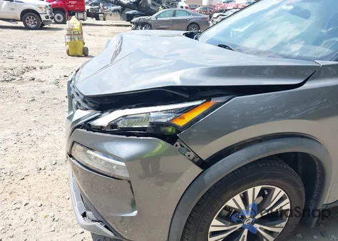 2021 Nissan Rogue Sv Fwd z USA, uszkodzony, nr VIN 5N1AT3BA7MC756024